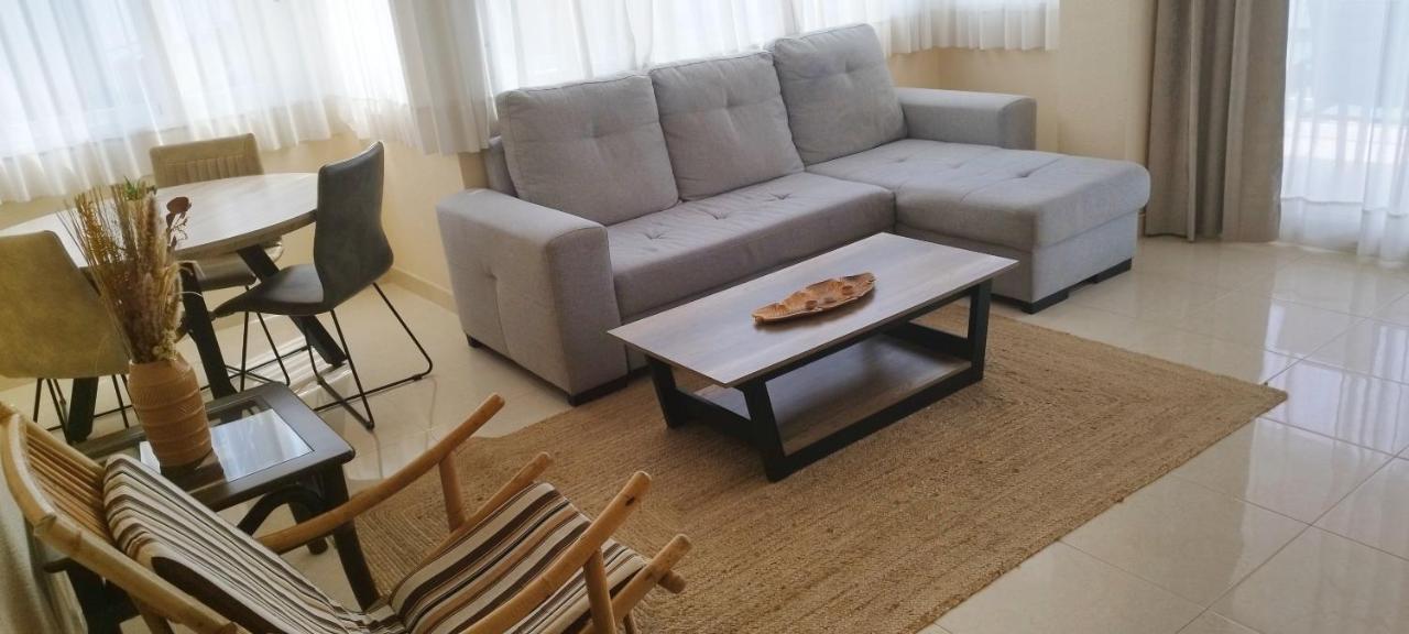 Portofino Mar Apartment เบนิดอร์ม ภายนอก รูปภาพ
